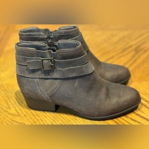 Clark’s Adreena Show dark taupe Ankle Boots